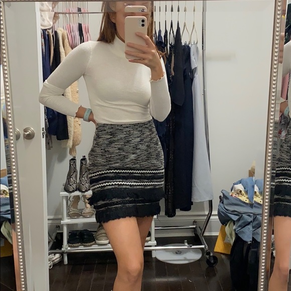 H&M Skirt - Picture 2 of 6